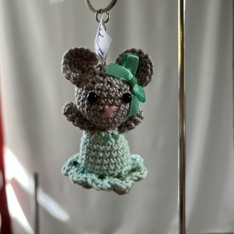 Souris gris clair et vert